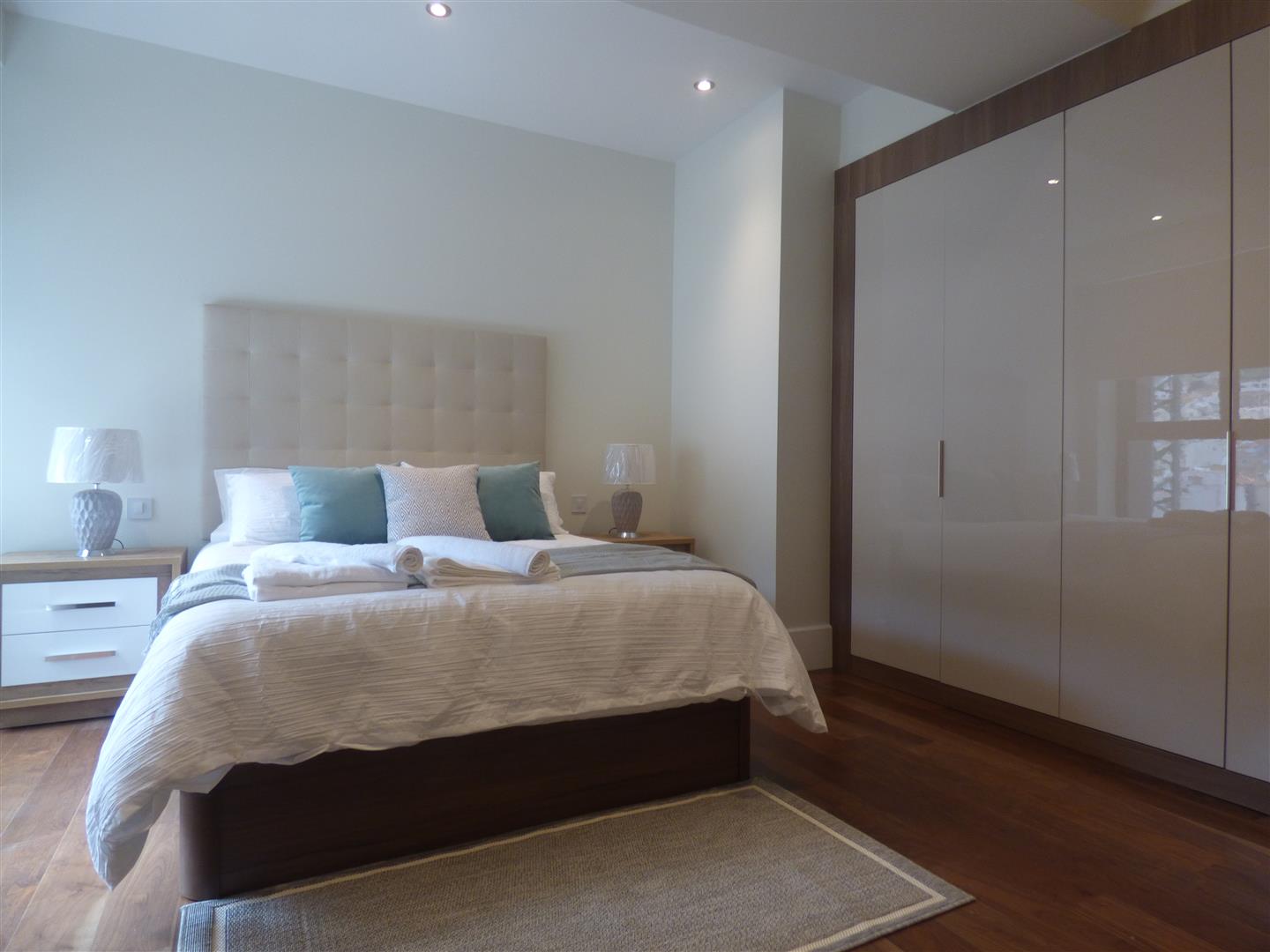  Image of Apartment - 1 Bedrooms - 2 Bathrooms for Rental in Midtown-Gibraltar, Image 7